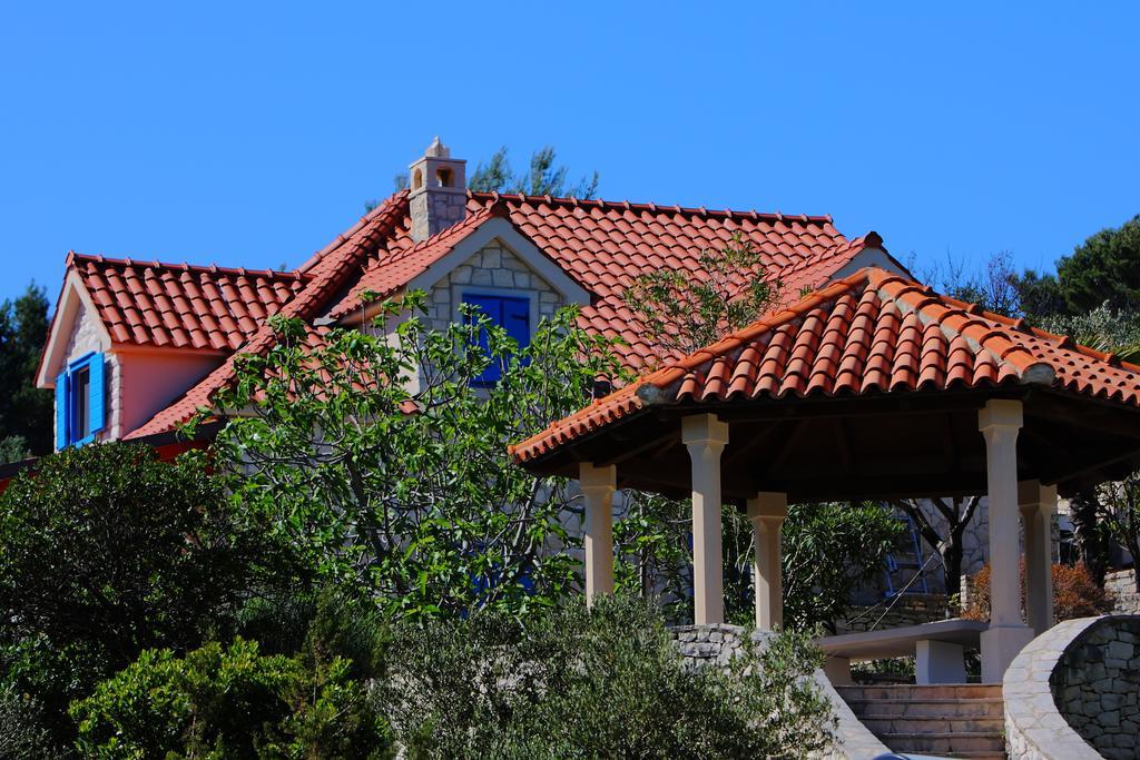Holiday Home Olea - Sun, Sea, Sport & Comfort Splitska Exterior photo